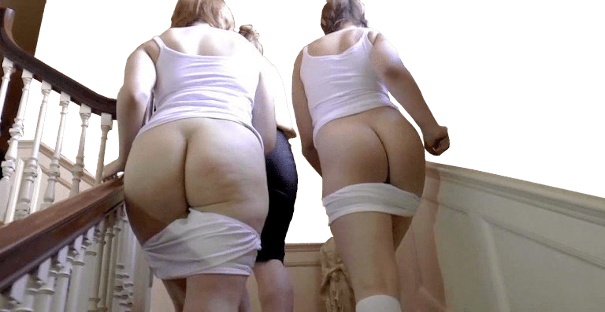 Volleybal coach Kate is ervan overtuigd dat de anatomie van alle meisjes en de persoonlijkheid van de meeste meisjes optimaal past bij het gebruik van billenkoek. Om het optimale effect inclusief de heilzame interne schoonmaak te bereiken is het noodzakelijk dat de billenkoek voldoende intens is. Daarom moeten meisjes in principe hun billenkoek altijd op de blote billen krijgen. Dat geldt zeker voor de oudere meiden.